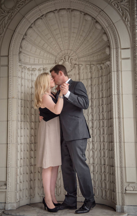 Intimate-Seattle-courthouse-elopement