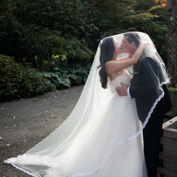 Ballard Canal Wedding // Aaron and Erin