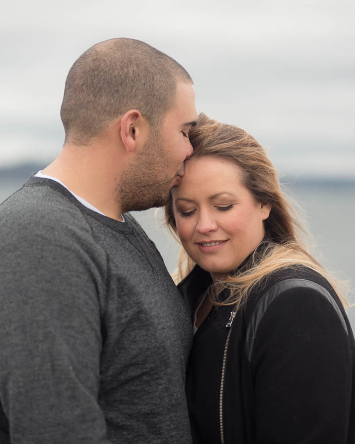 Alki Beach engagement photos